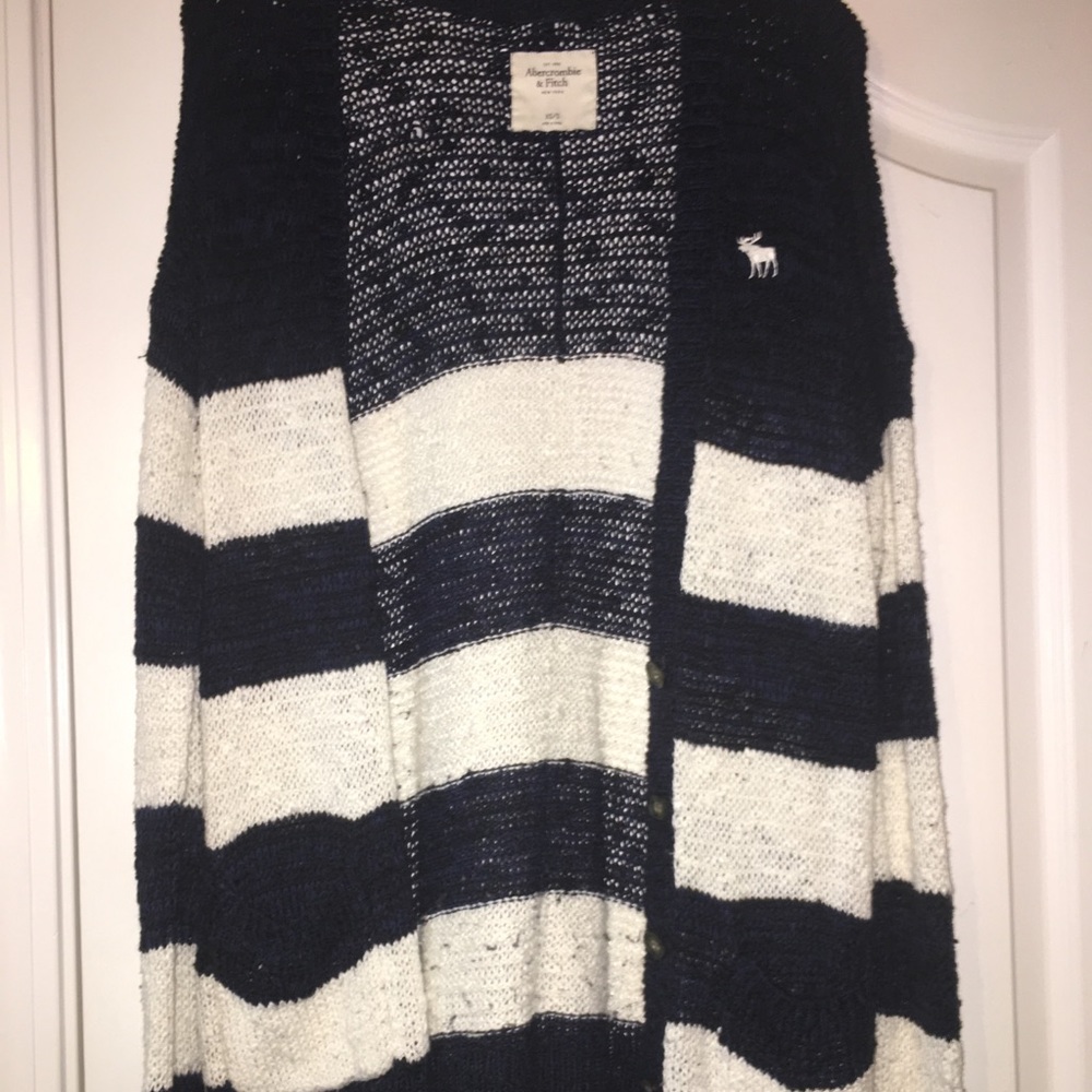 Abercrombie $ Fitch cardigan